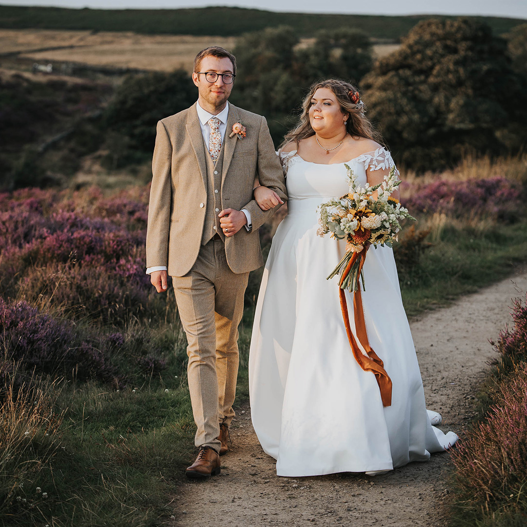 Sweetpea Macfie Chesterfield Wedding Florist