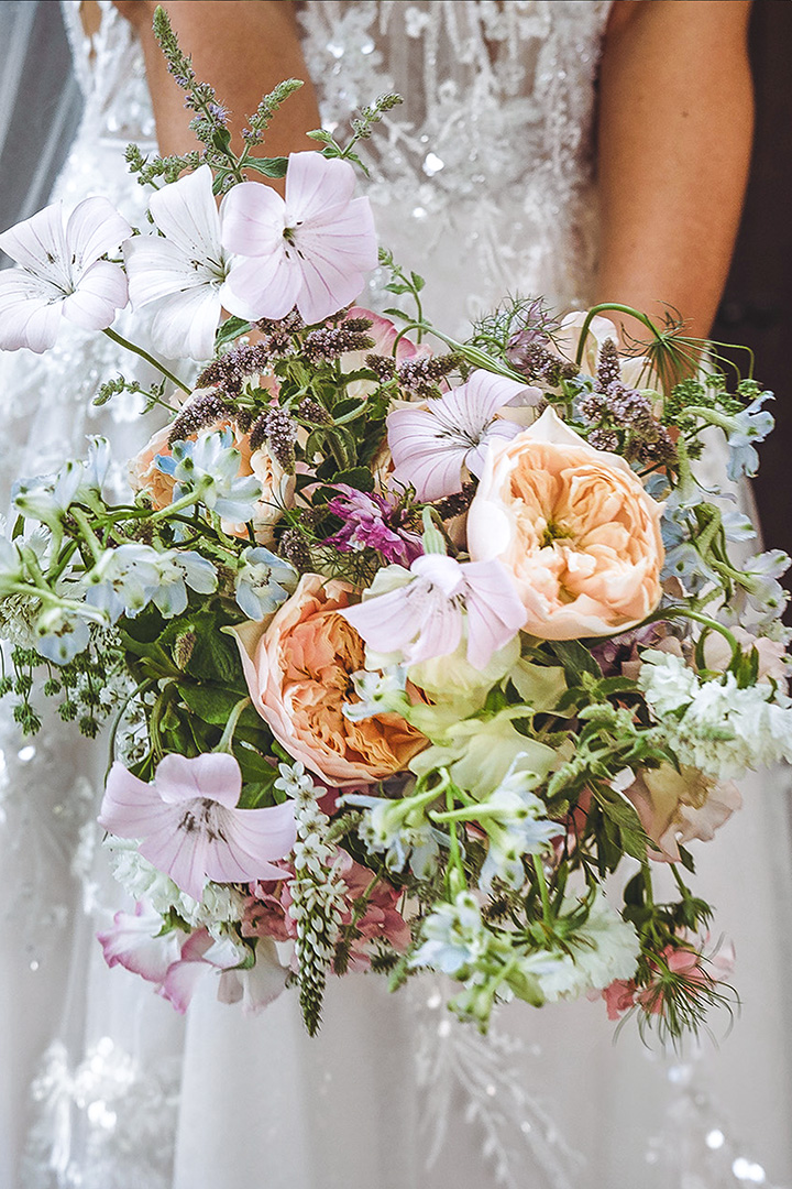 Sweetpea Macfie Chesterfield Wedding Florist