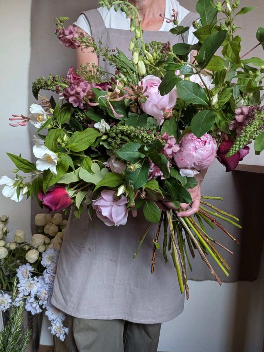 Sweetpea Macfie Chesterfield Florist The Chatsworth - Image 5